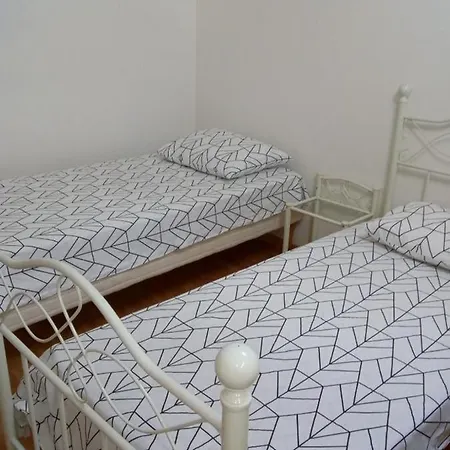 Apartment Valon Mirecourt