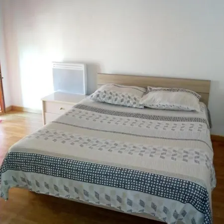 Valon Apartment Mirecourt